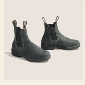 #1630 Blundstones
WOMEN'S ORIGINALS
HIGH TOP BOOTS - RUSTIC BLACK